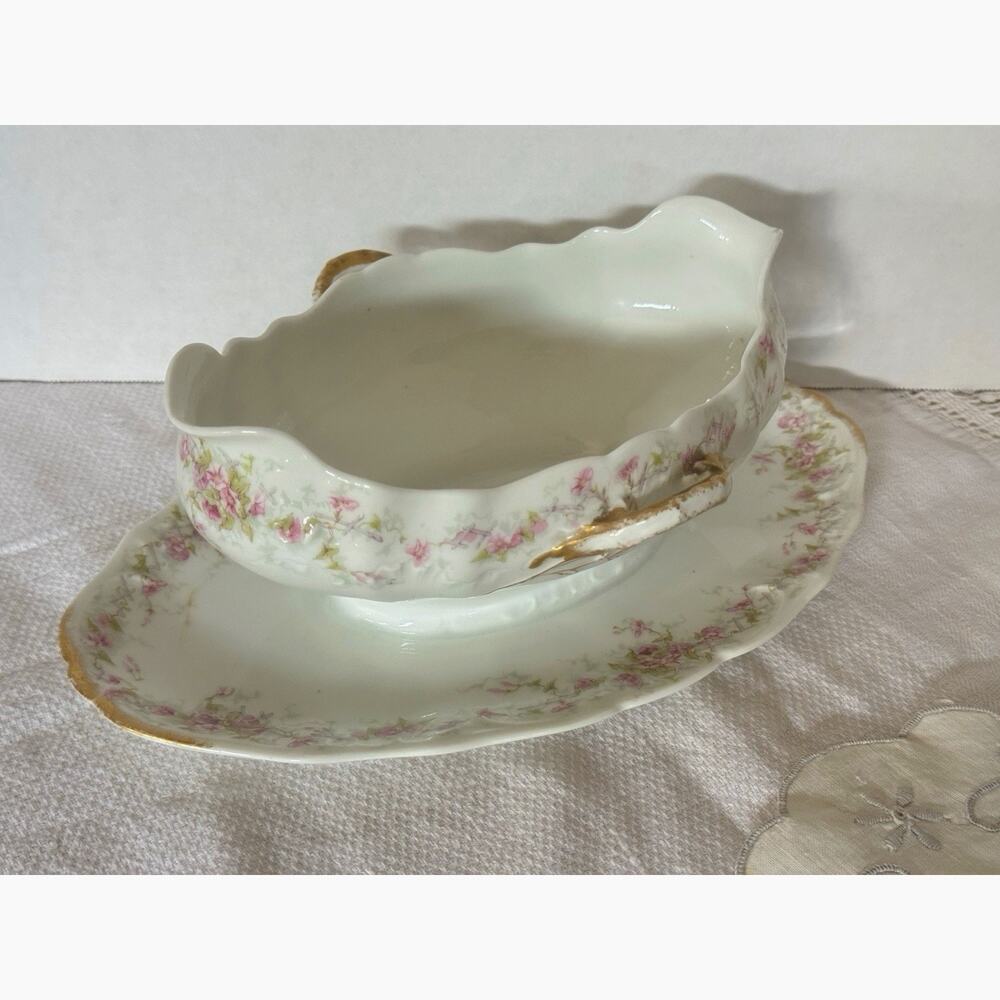 Antique Haviland Gravy Boat Attached Underplate Limoges Pink Schleiger #159A